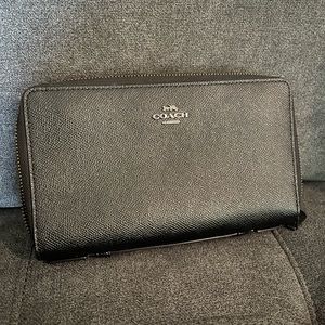 Coach Black Leather Double Zip Travel Organizer